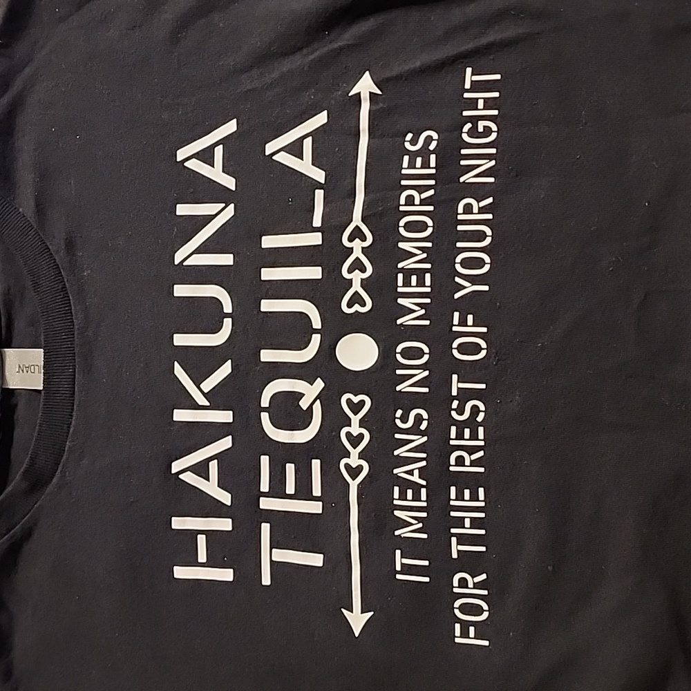 Hakuna Tequila Graphic T-shirt